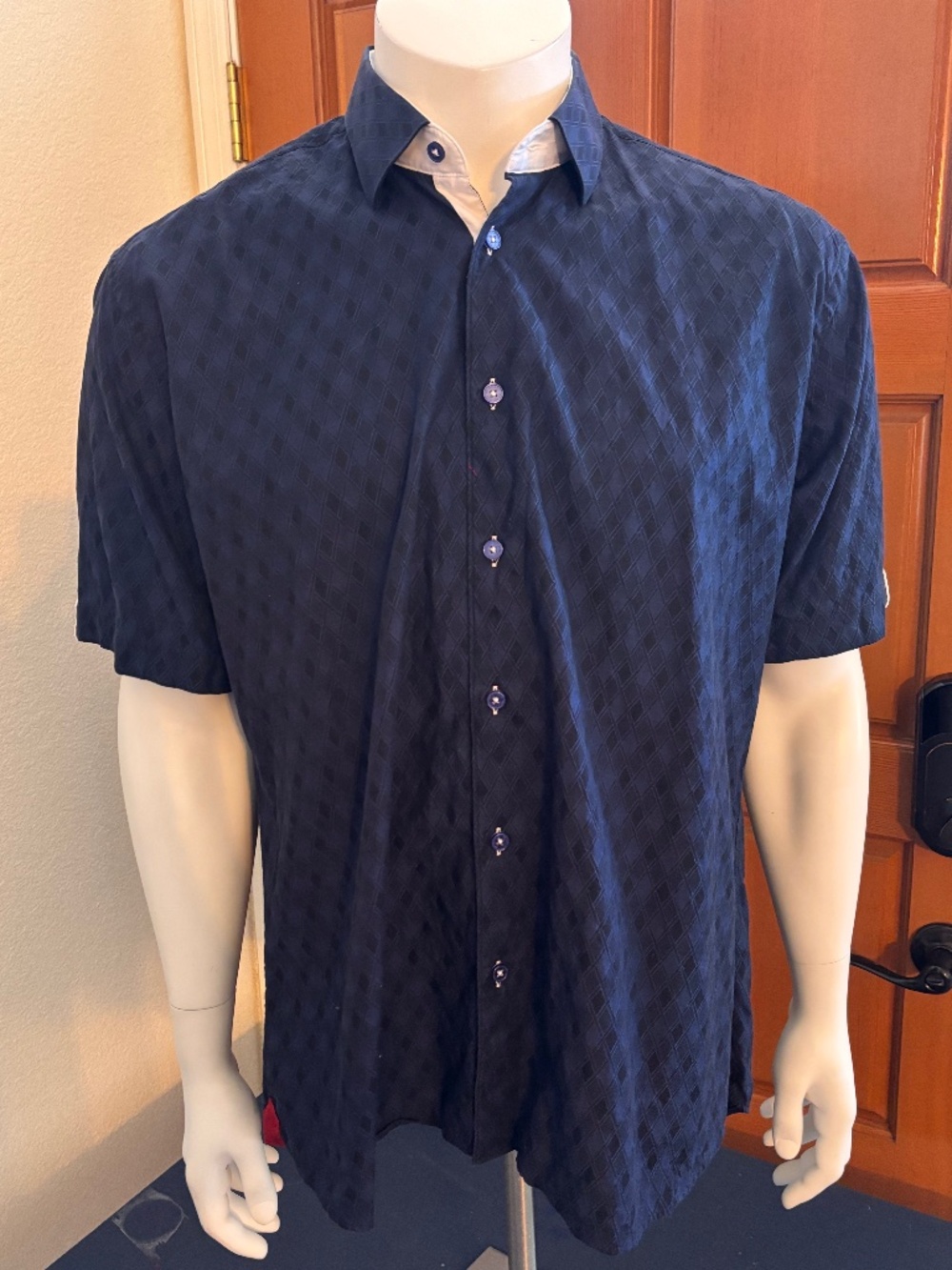 Great condition mens XL Maceoo cotton short sleeve button up